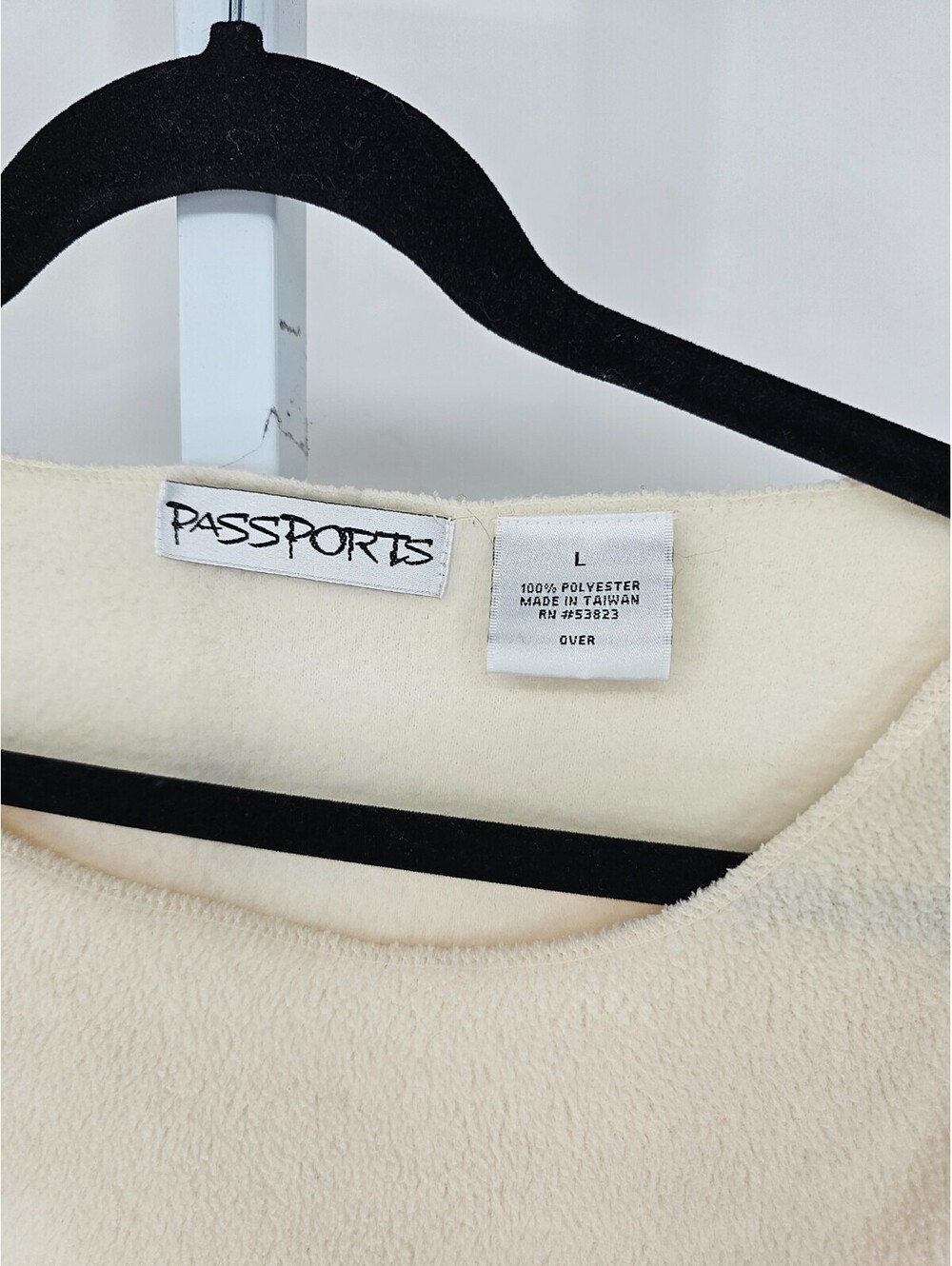 Passports Womens Sz L Pullover Fleece Sweater Ivory Green Embroidered Leaves - Picture 3 of 4